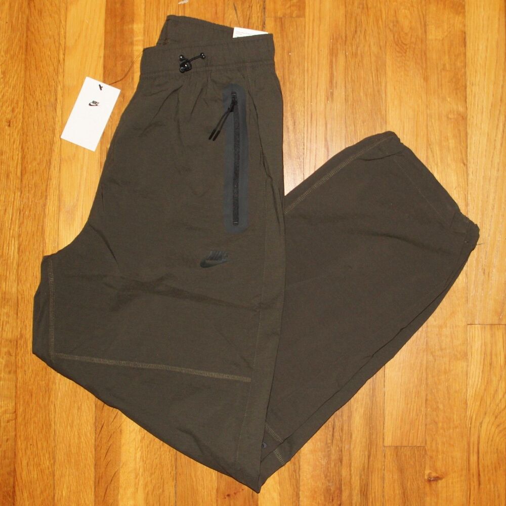 Nike Tech Woven Oversized Dri-Fit Pants Mens S Sequoia Green
